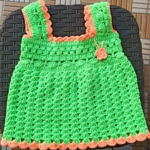 Woolen baby frock
